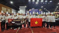 Un chef de Hanói gana dos medallas de bronce en una competición culinaria internacional.