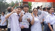 Se forslag til løsninger til litteratureksamenen i 10. klasse i Ho Chi Minh City.