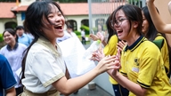 Ho Chi Minh City Grade 10 Literature Exam: Avoid imposing a single set of thinking patterns.
