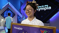 Una estudiante de Vinschool, con una de las mejores puntuaciones mundiales en el SAT, protagoniza una remontada espectacular para ganar la corona de los Juegos Olímpicos de Olympia.