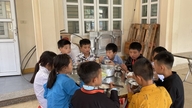 Mange ernæringsmodeller i skoler er blevet implementeret for at forbedre vietnamesiske børns sundhed.