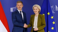 Ungarns nye premierminister søger forsoning med EU; den virkelige prøve er lige begyndt.