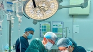 Levertumor hæver fra 2 cm til 20 cm på grund af selvbehandling med traditionel medicin.