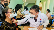 Știri de dimineață, 2 iunie: Orașul Ho Și Min trimite personal medical de la unități medicale de nivel superior la spitale locale pentru o perioadă de până la 12 luni.