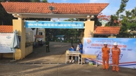 Quang Ngai Power Company sørger for strømforsyningen til optagelsesprøven til 10. klasse i området.