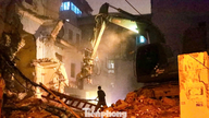 العمل طوال الليل لتطهير الأرض من أجل بناء الطريق الدائري 2.5.