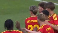 Sejren tilhører "De Røde Djævle".