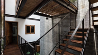 Casa este ca un refugiu liniștit de meditație.