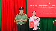 La moglie del martire Nguyen Xuan Hai è stata reclutata nelle Forze di Pubblica Sicurezza del Popolo.
