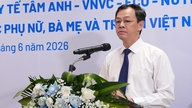 Varaministeri Nguyễn Tri Thuc: Äitiys- ja lastensuojelutyö ei ole pelkästään lääketieteellistä hoitoa.