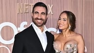 Jennifer Lopez ser fantastisk ud sammen med sin medstjerne midt i datingrygter.