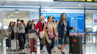 Vietnamesiske lufthavne intensiverer screeningen af ​​passagerer fra ebolaramte områder.