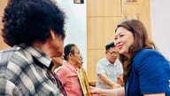 Tam Ky Ward mengucapkan tahniah dan meraikan hari lahir 569 orang warga emas.