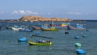 完善 fisheries development policies towards modernization and sustainability.