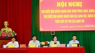 Cử tri xã Long Hồ kiến nghị các chế độ chính sách đối với cán bộ cơ sở