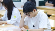 Jika saya kehilangan kartu identitas nasional, dokumen apa lagi yang dapat saya gunakan untuk mendaftar ujian kelulusan SMA?