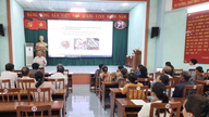 Programma di formazione per il ripristino dei mezzi di sussistenza per 35 famiglie nel distretto di Ninh Hoa.