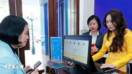 Hanoi lanceert een onafhankelijk enquêteportaal om 50 openbare diensten te evalueren.