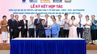 예방접종, 치료, 영양 및 아동 보호를 포괄적인 네트워크로 연결합니다.