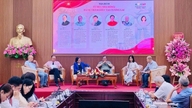 राष्ट्रपति हो ची मिन्ह के राष्ट्र को बचाने का मार्ग खोजने के लिए प्रस्थान करने के 115 वर्ष बाद भी, आकांक्षा की लौ अभी भी मार्ग को रोशन कर रही है।