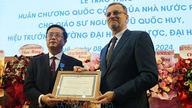 Le professeur et docteur Nguyen Vu Quoc Huy a été nommé directeur par intérim de l'université de Hué.