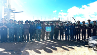 Grænsevagttropper fra Da Nang City besøgte og opmuntrede de styrker, der deltager i opførelsen af ​​en kostskole i flere niveauer i La Deee kommune.