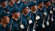 Badania krok po kroku dotyczące dostosowywania liczebności wojsk do potrzeb dowództwa wojskowego na szczeblu gminy.