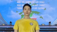 De unge kunstneres prøver varede indtil midnat midt i Laos' varme, tørre vinde og hvide sand.