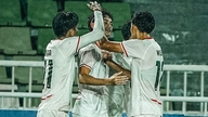 Timnas U19 Indonesia mengalahkan Timor Leste dengan telak, sehingga tercipta pertarungan sengit memperebutkan posisi puncak melawan Vietnam U19.