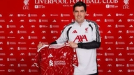 Real Madrid trifft sich mit Mourinho, während Liverpool Iraola den „heißen Stuhl“ anbietet.