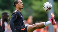 Nederländerna och Japan tävlar om topplaceringen i grupp F i VM 2026: En kamp mellan klass och disciplin.