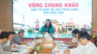 ประชุมเพื่อทบทวนผลการประกวดออกแบบโลโก้จังหวัดวิงห์ลองรอบสุดท้าย