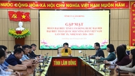 Le Comité permanent du Comité provincial du Parti de Lam Dong a rencontré la délégation provinciale participant au 9e Congrès de l'Association des agriculteurs.