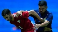 Thailand slösade bort en dramatisk 2-2-seger mot Kuwait trots att de ledde med två mål.