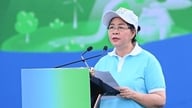 La cérémonie de lancement nationale appelle tous les citoyens à protéger l'environnement et à adopter un mode de vie écologique, en commençant par chaque famille.