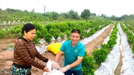 De boeren in Nam Phu spelen een sleutelrol als "groene kernen" in de milieubescherming.