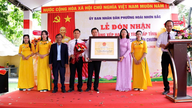 Receiving the Provincial-level Historical Monument Certificate for the Temple of the Founder of the Sedge Mat Weaving Craft in Chuong Hoa