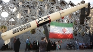 イランが湾岸地域の米国の同盟国に向けてミサイルを発射した。