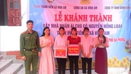Perasmian rumah kebajikan yang disumbangkan kepada keluarga miskin di Vinh Am.