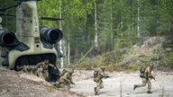 Defensie-investeringsplannen lopen vast, Groot-Brittannië staat voor een ernstige waarschuwing.