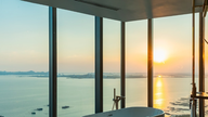Готель Radisson Blu, затока Халонг: 5-зірковий курорт з панорамним видом на диво світу.