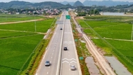 Lebuhraya Utara-Selatan di Timur akan diperluas daripada lebuh raya 4 lorong terhad kepada 6 lorong.