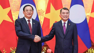 Le Vietnam et le Laos donnent la priorité à la promotion de la connectivité des infrastructures matérielles et immatérielles.
