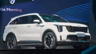 El KIA Sorento 2026 tendrá una versión híbrida, con el objetivo de competir con el Hyundai Santa Fe.