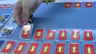 انخفضت أسعار الذهب بشكل حاد، لتصل إلى 143.8 مليون دونغ فيتنامي لكل تايل.
