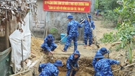 Da Nang: Comovente demonstração de solidariedade entre soldados e civis em Tam My.