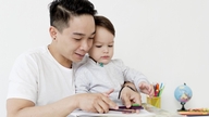 Lik deling av barneoppdragelsesansvaret i moderne familier.