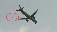 Den civile luftfartsmyndighed har udsendt en erklæring efter hændelser med droner og drager, der påvirkede lufthavnene i Noi Bai og Cat Bi.
