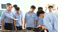 การฝึกอบรมวิชาชีพ เชื่อมโยงอุปสงค์และอุปทานแรงงาน