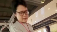 AEON Mall Long Biên سیکیورٹی گارڈ کے جھوٹے الزام کے حوالے سے دوسرا بیان جاری کرتا ہے کہ ایک گاہک نے اشیاء چوری کی ہیں۔
